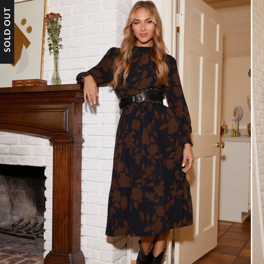 VICI Coppola Long Sleeve Floral Midi Dress